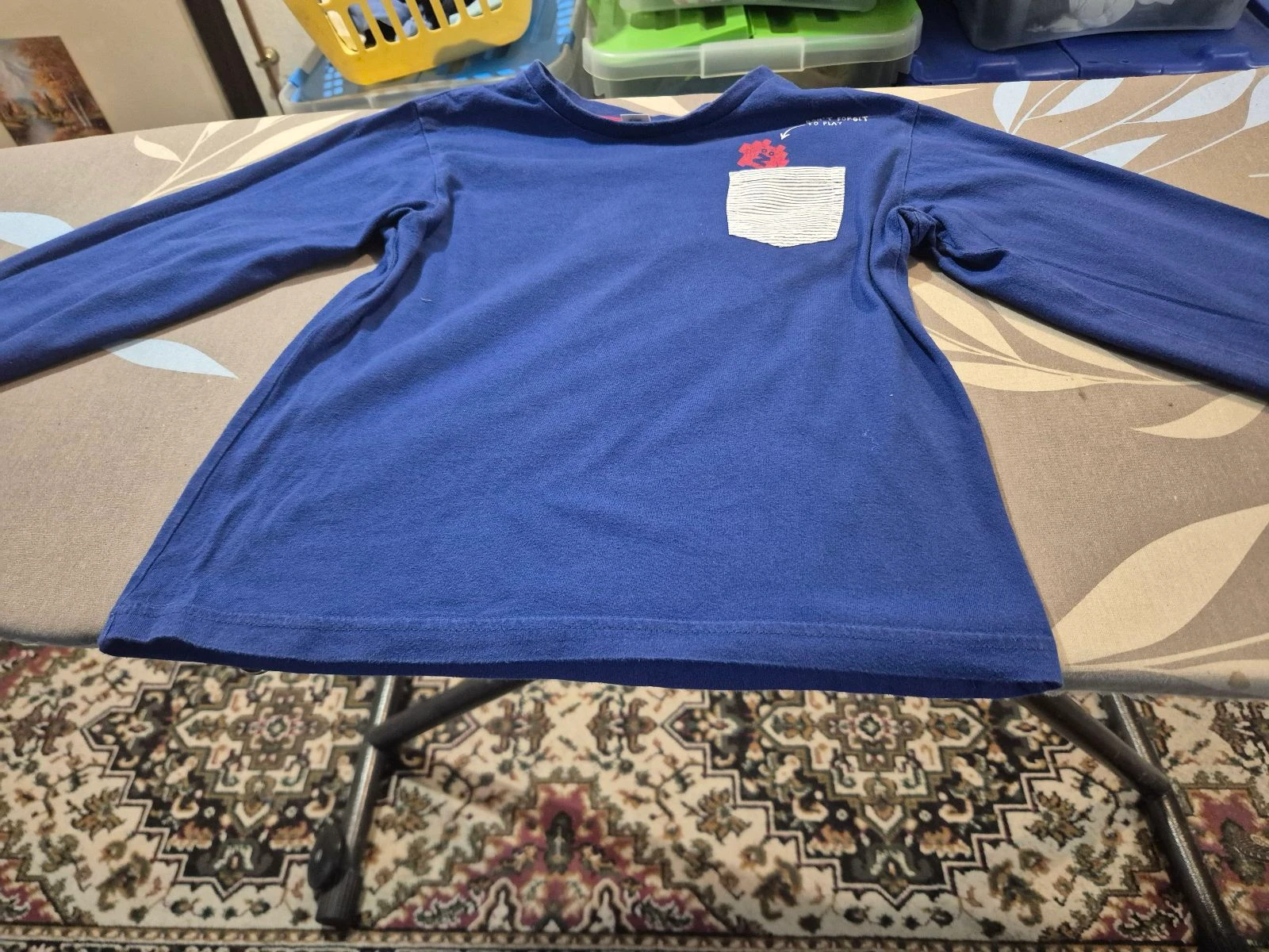 Tee shirt